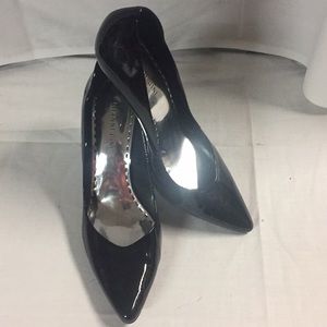Gianni Bini Black Patent Heels Sz 8 1/2 Medium